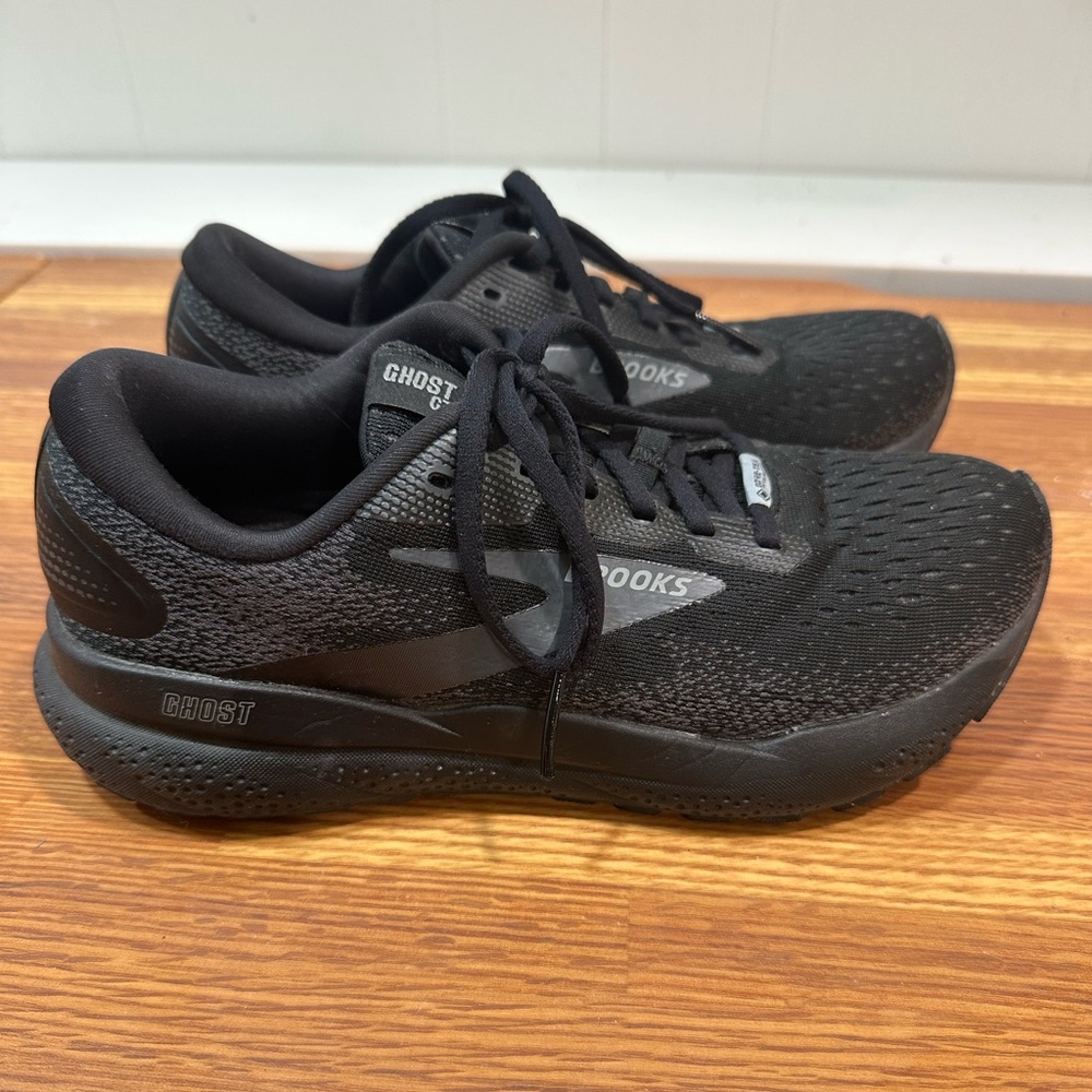 Brooks Women's Ghost 16 GTX Shoe